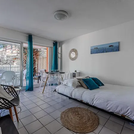 Pinasse - Welkeys آركاشو